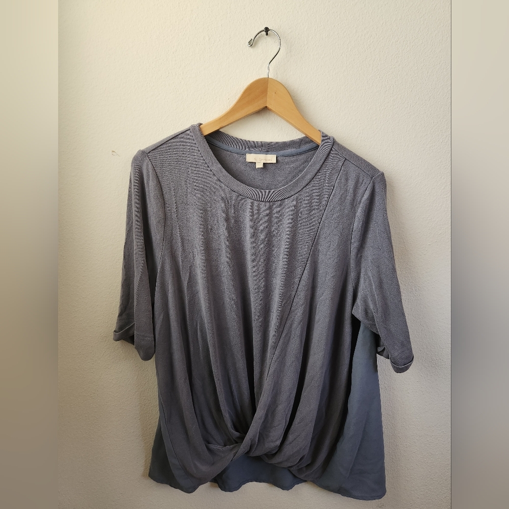 &. Layered Front Twist Flowy‎ 3/4 Sleeve High Low Blouse Shirt Blue-Gray Large